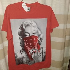 Marilyn "the bird" Monroe tee-shirt